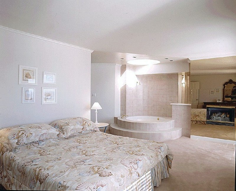 Hotel Suite